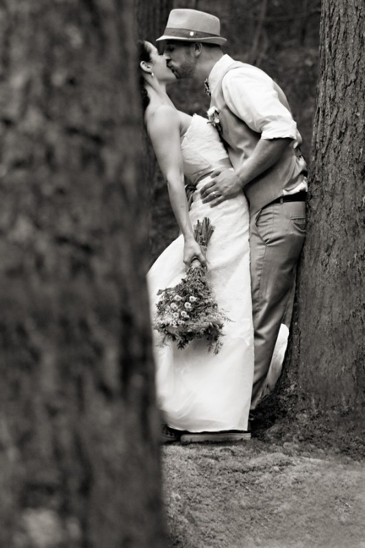 Photograph of bride and groom kissing by Connecticut Wedding Photographer